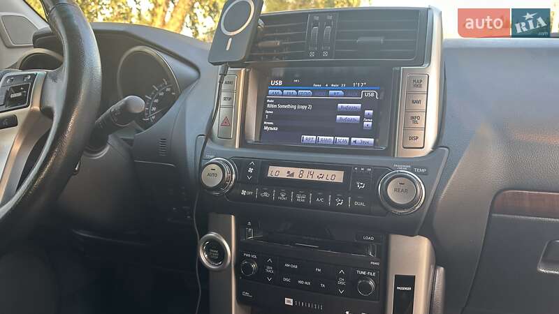 Позашляховик / Кросовер Toyota Land Cruiser Prado 2013 в Києві