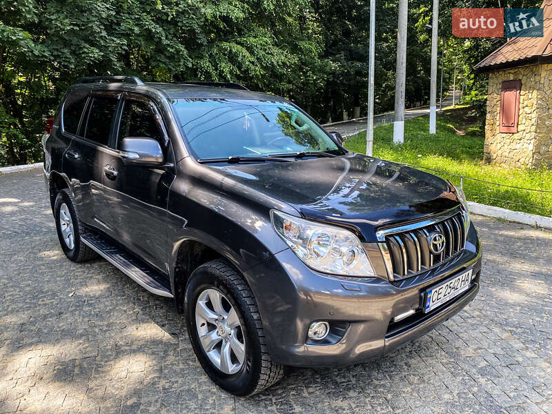 Внедорожник / Кроссовер Toyota Land Cruiser Prado 2011 в Черновцах