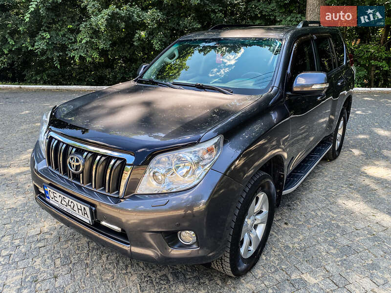 Внедорожник / Кроссовер Toyota Land Cruiser Prado 2011 в Черновцах
