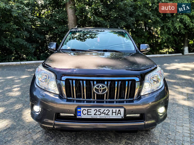 Внедорожник / Кроссовер Toyota Land Cruiser Prado 2011 в Черновцах