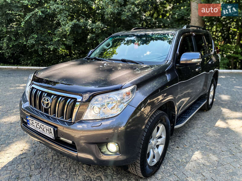 Внедорожник / Кроссовер Toyota Land Cruiser Prado 2011 в Черновцах