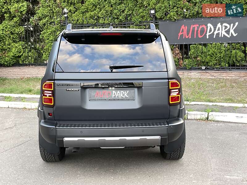 Внедорожник / Кроссовер Toyota Land Cruiser Prado 2024 в Киеве