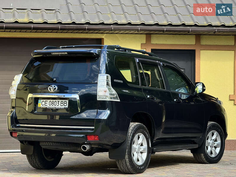 Позашляховик / Кросовер Toyota Land Cruiser Prado 2012 в Києві