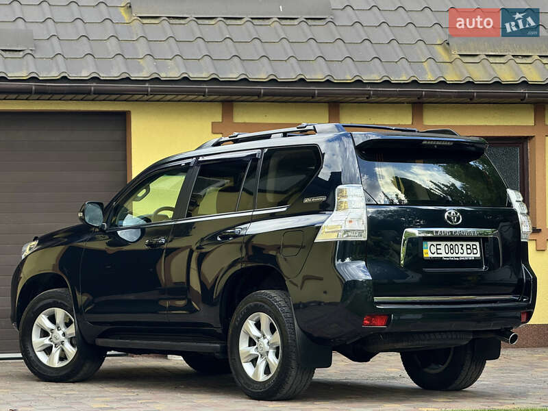 Позашляховик / Кросовер Toyota Land Cruiser Prado 2012 в Києві