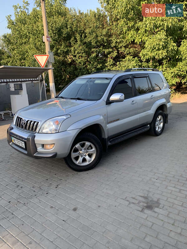 Внедорожник / Кроссовер Toyota Land Cruiser Prado 2007 в Днепре