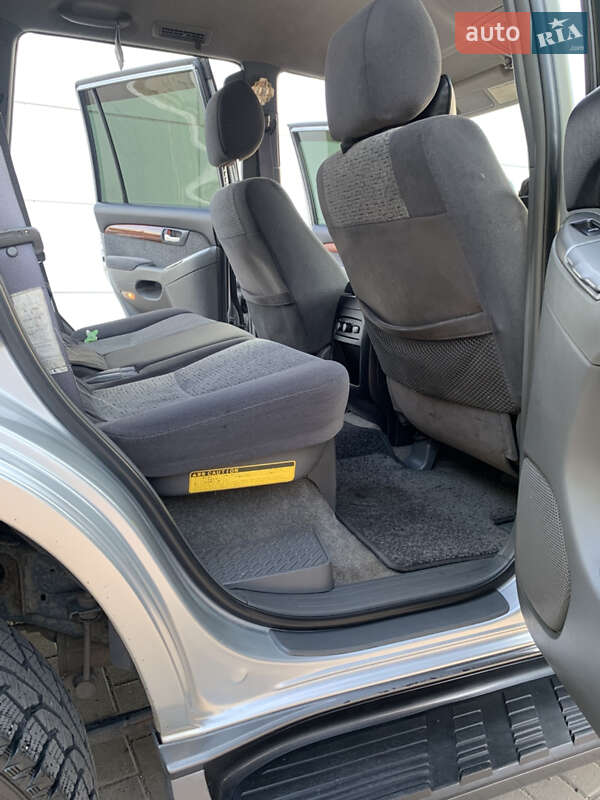 Внедорожник / Кроссовер Toyota Land Cruiser Prado 2007 в Днепре