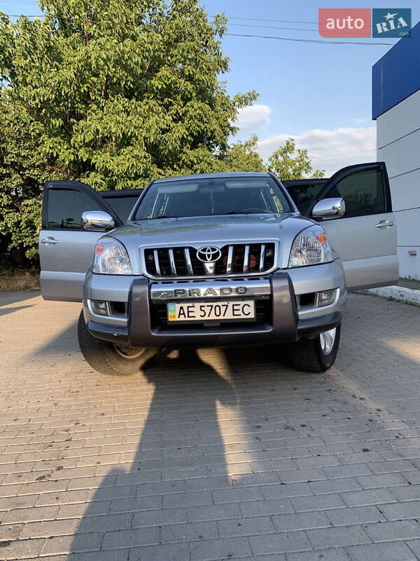 Внедорожник / Кроссовер Toyota Land Cruiser Prado 2007 в Днепре