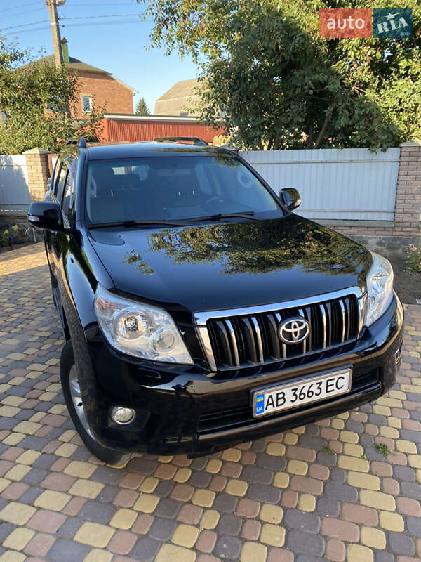 Внедорожник / Кроссовер Toyota Land Cruiser Prado 2012 в Хмельнике