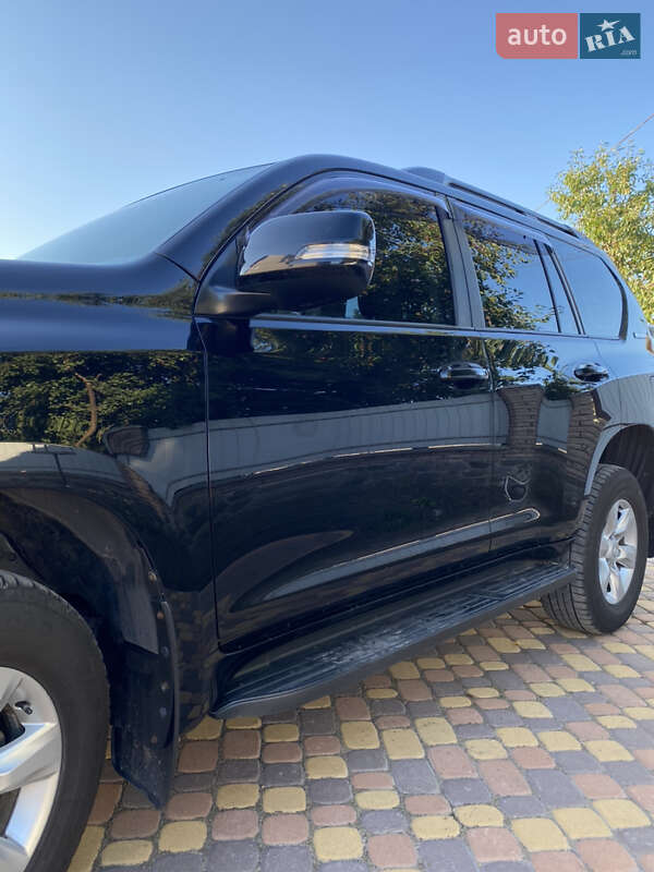 Внедорожник / Кроссовер Toyota Land Cruiser Prado 2012 в Хмельнике