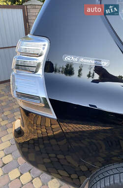 Внедорожник / Кроссовер Toyota Land Cruiser Prado 2012 в 