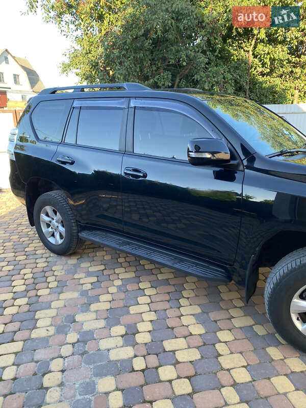 Внедорожник / Кроссовер Toyota Land Cruiser Prado 2012 в Хмельнике