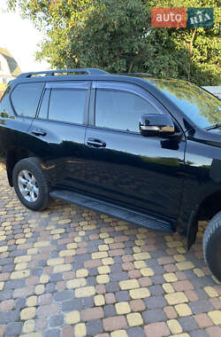 Внедорожник / Кроссовер Toyota Land Cruiser Prado 2012 в 