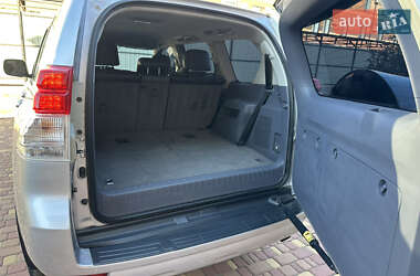 Позашляховик / Кросовер Toyota Land Cruiser Prado 2009 в 