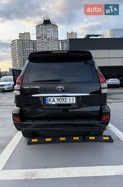 Позашляховик / Кросовер Toyota Land Cruiser Prado 2006 в 
