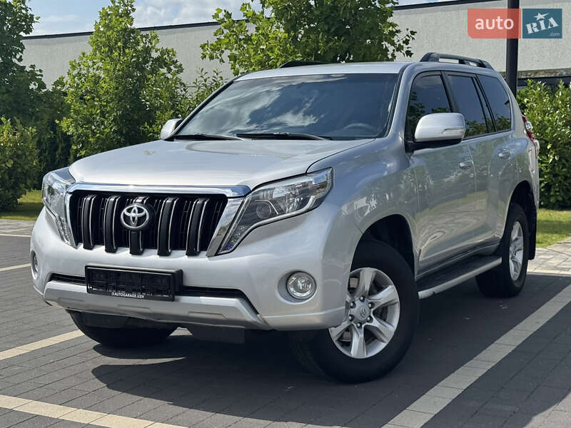 Toyota Land Cruiser Prado 2016