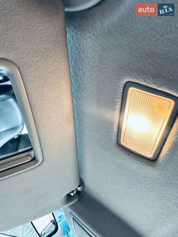 Позашляховик / Кросовер Toyota Land Cruiser Prado 2012 в Нижній Апші
