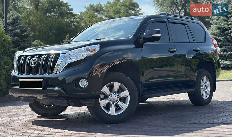 Внедорожник / Кроссовер Toyota Land Cruiser Prado 2017 в Днепре