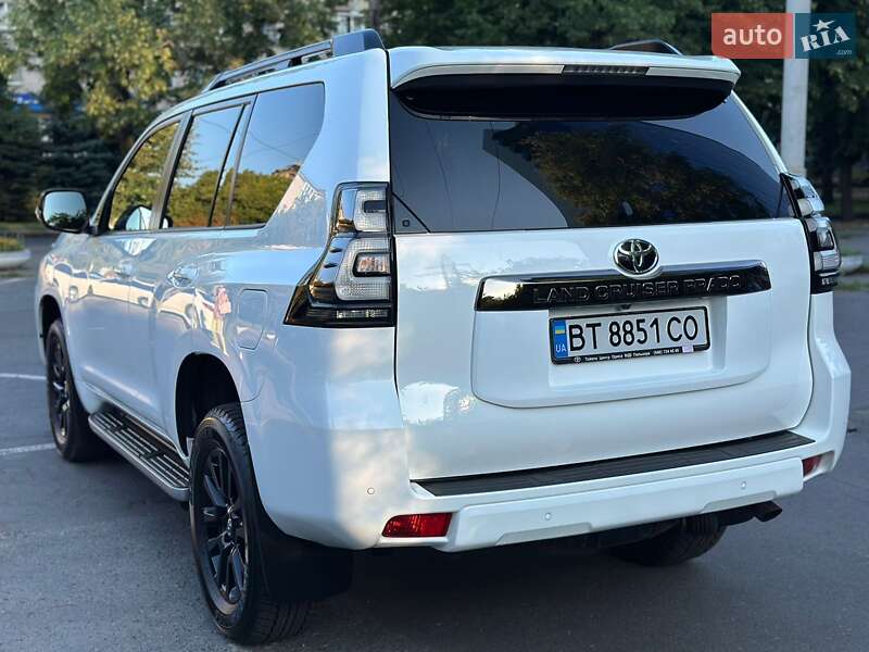 Внедорожник / Кроссовер Toyota Land Cruiser Prado 2021 в Днепре