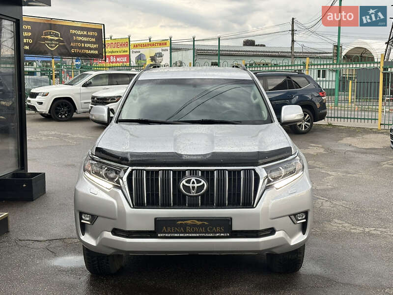 Внедорожник / Кроссовер Toyota Land Cruiser Prado 2019 в Харькове фото 8 Внедорожник / Кроссовер Toyota Land Cruiser Prado 2019 в Харькове
