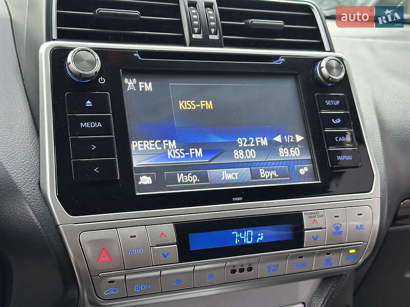 Внедорожник / Кроссовер Toyota Land Cruiser Prado 2019 в Харькове фото 31 Внедорожник / Кроссовер Toyota Land Cruiser Prado 2019 в Харькове