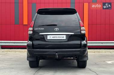 Внедорожник / Кроссовер Toyota Land Cruiser Prado 2004 в 