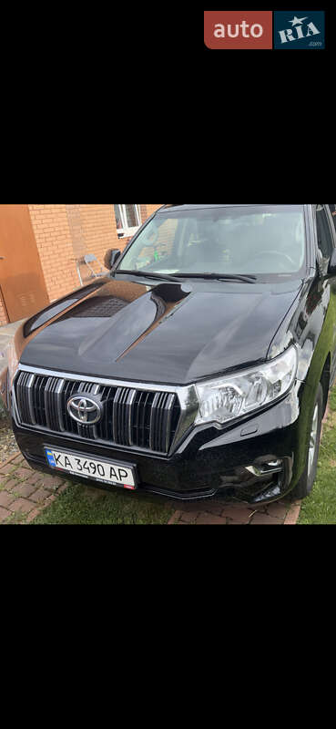 Позашляховик / Кросовер Toyota Land Cruiser Prado 2020 в Києві