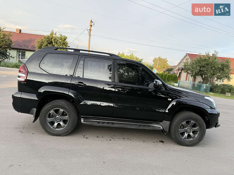 Внедорожник / Кроссовер Toyota Land Cruiser Prado 2007 в Ровно