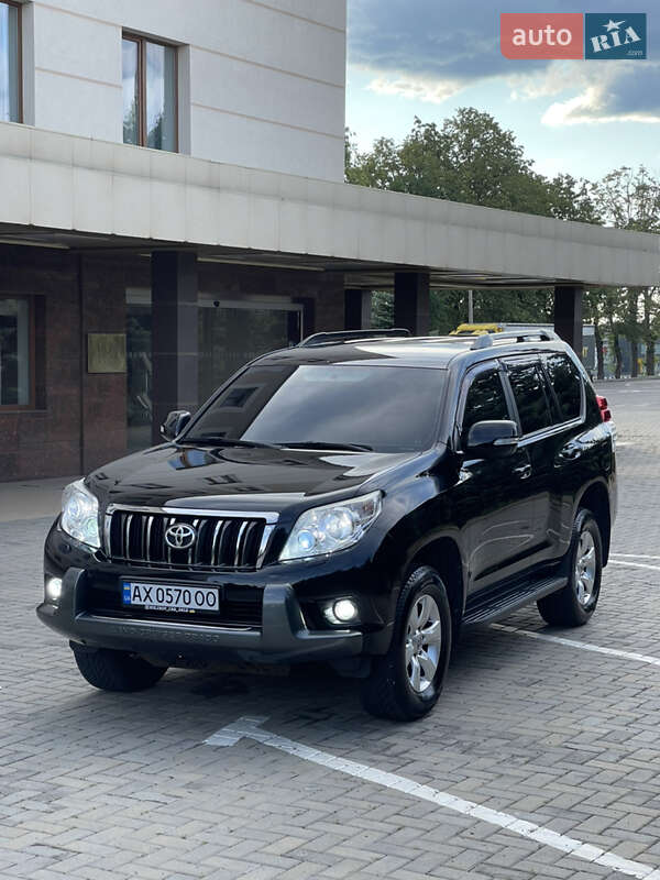 Внедорожник / Кроссовер Toyota Land Cruiser Prado 2011 в Харькове фото 9 Внедорожник / Кроссовер Toyota Land Cruiser Prado 2011 в Харькове