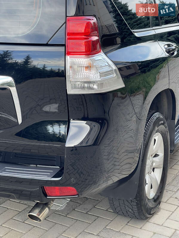 Внедорожник / Кроссовер Toyota Land Cruiser Prado 2011 в Харькове фото 29 Внедорожник / Кроссовер Toyota Land Cruiser Prado 2011 в Харькове