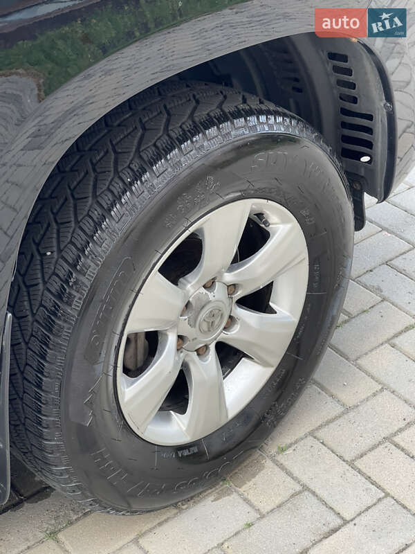 Внедорожник / Кроссовер Toyota Land Cruiser Prado 2011 в Харькове фото 87 Внедорожник / Кроссовер Toyota Land Cruiser Prado 2011 в Харькове