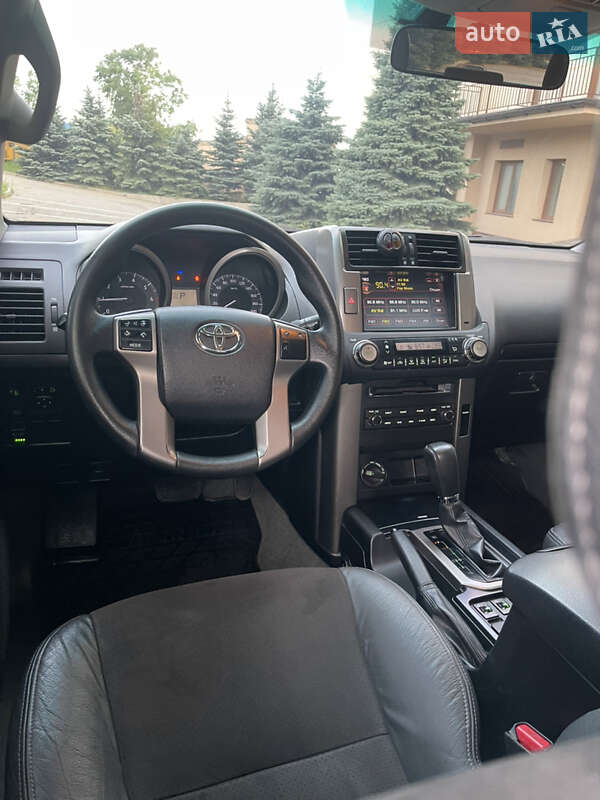 Внедорожник / Кроссовер Toyota Land Cruiser Prado 2011 в Харькове фото 141 Внедорожник / Кроссовер Toyota Land Cruiser Prado 2011 в Харькове