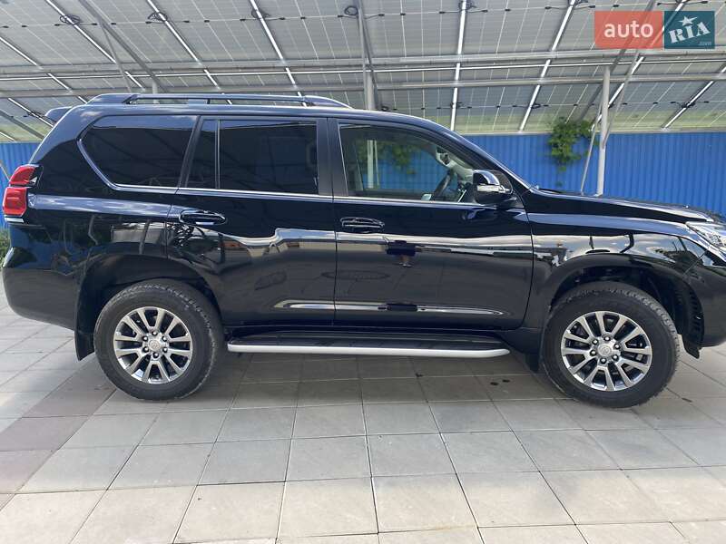 Внедорожник / Кроссовер Toyota Land Cruiser Prado 2019 в Зенькове