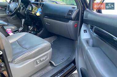 Внедорожник / Кроссовер Toyota Land Cruiser Prado 2009 в 