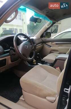 Внедорожник / Кроссовер Toyota Land Cruiser Prado 2004 в 