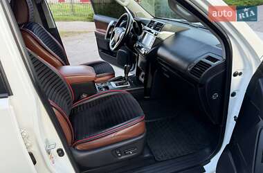 Внедорожник / Кроссовер Toyota Land Cruiser Prado 2014 в 