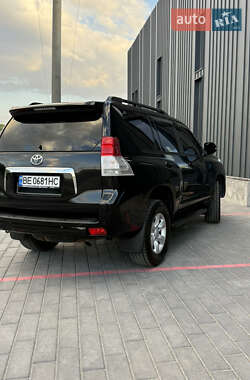 Внедорожник / Кроссовер Toyota Land Cruiser Prado 2013 в 