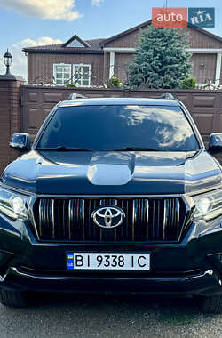 Внедорожник / Кроссовер Toyota Land Cruiser Prado 2020 в Славянске