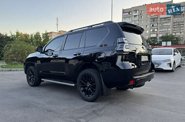 Внедорожник / Кроссовер Toyota Land Cruiser Prado 2021 в 