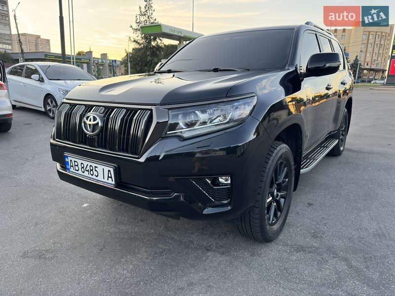 Toyota Land Cruiser Prado 2021