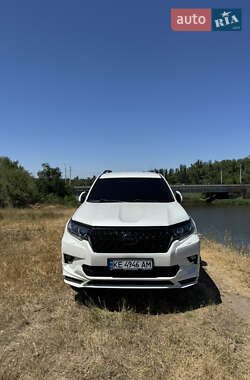 Позашляховик / Кросовер Toyota Land Cruiser Prado 2015 в Кривому Розі