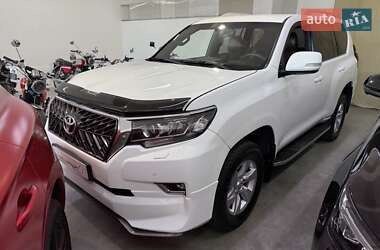 Внедорожник / Кроссовер Toyota Land Cruiser Prado 2019 в Киеве