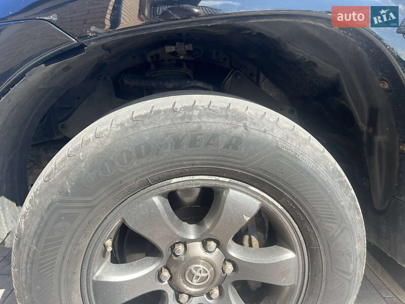 Внедорожник / Кроссовер Toyota Land Cruiser Prado 2007 в Луцке