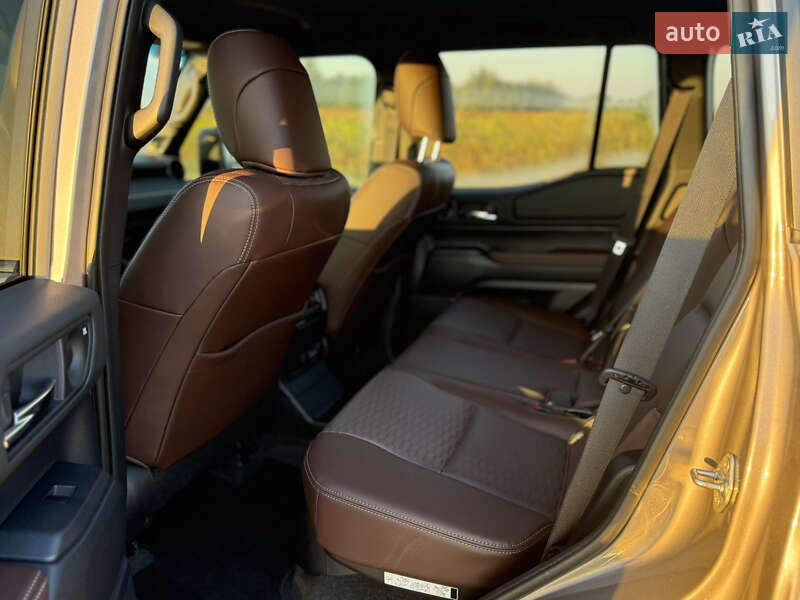 Внедорожник / Кроссовер Toyota Land Cruiser Prado 2024 в Киеве