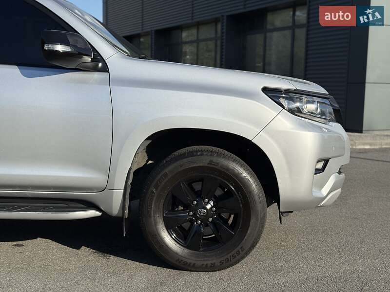Внедорожник / Кроссовер Toyota Land Cruiser Prado 2019 в Днепре фото 5 Внедорожник / Кроссовер Toyota Land Cruiser Prado 2019 в Днепре