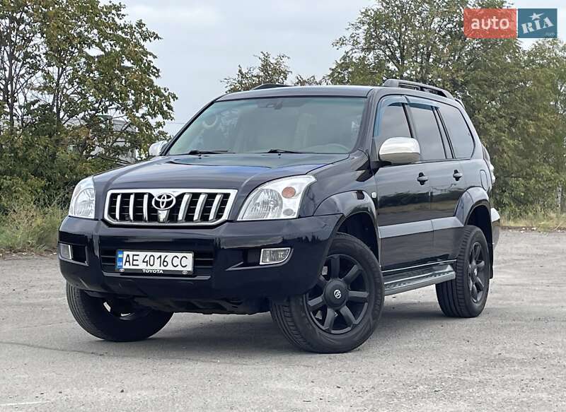 Внедорожник / Кроссовер Toyota Land Cruiser Prado 2005 в Днепре