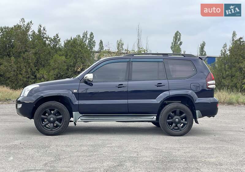 Внедорожник / Кроссовер Toyota Land Cruiser Prado 2005 в Днепре