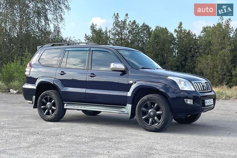 Внедорожник / Кроссовер Toyota Land Cruiser Prado 2005 в Днепре