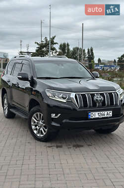 Позашляховик / Кросовер Toyota Land Cruiser Prado 2017 в Києві