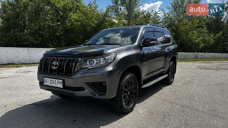 Toyota Land Cruiser Prado 2021