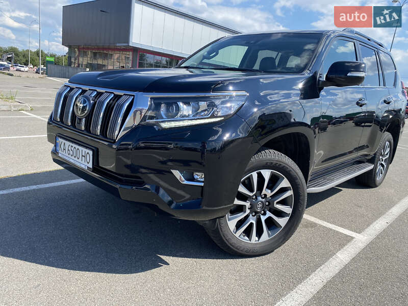 Toyota Land Cruiser Prado 2022